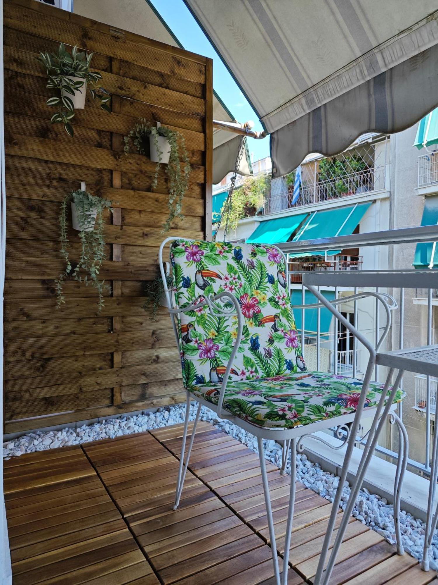 Caravin Wanderhome Acropolis, 1 Min From Acropolis Museum أثينا المظهر الخارجي الصورة