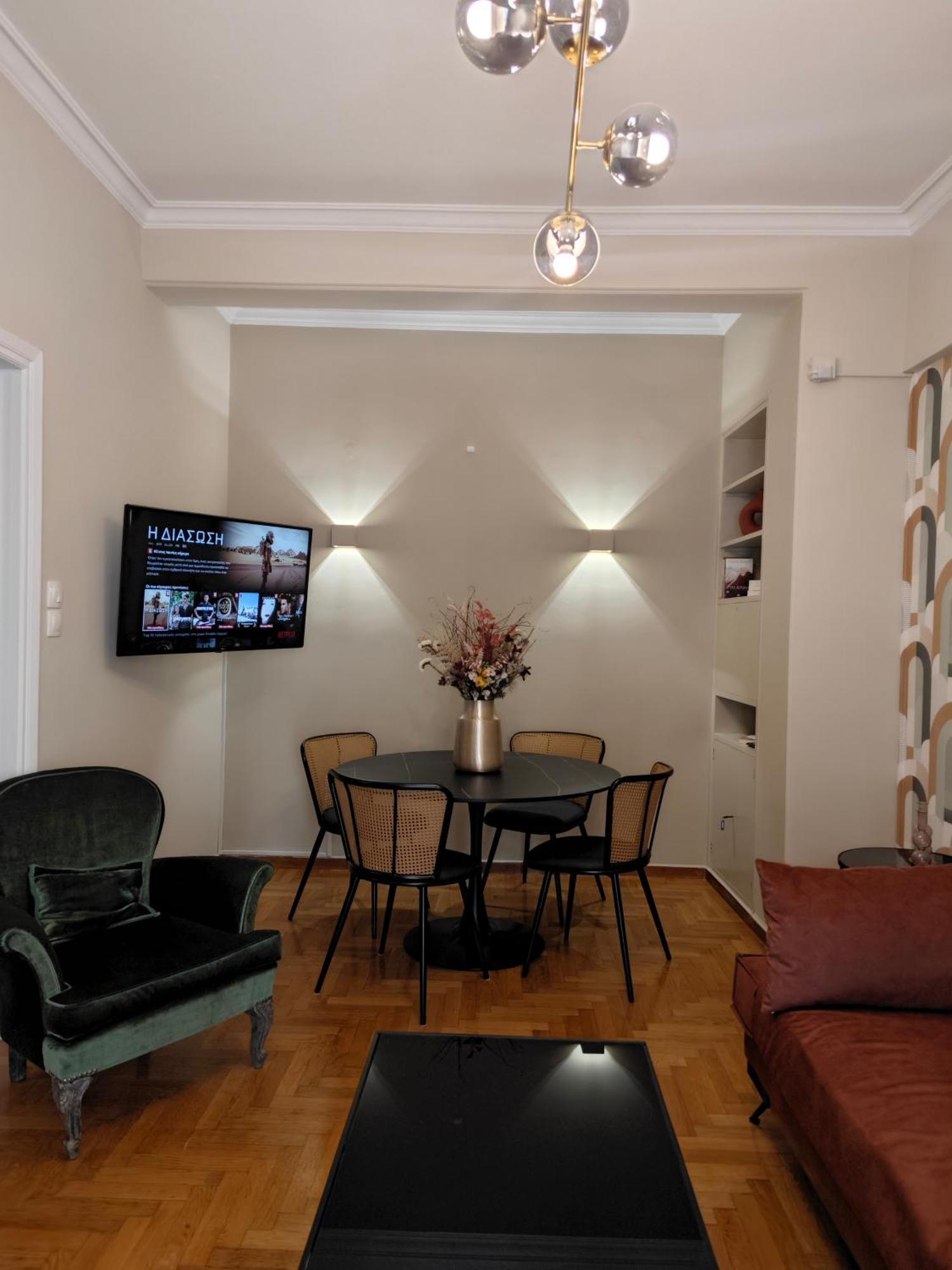 Caravin Wanderhome Acropolis, 1 Min From Acropolis Museum أثينا المظهر الخارجي الصورة